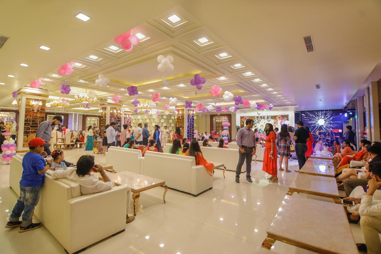 The Grand Parisian Hotel Delhi  Exterior foto