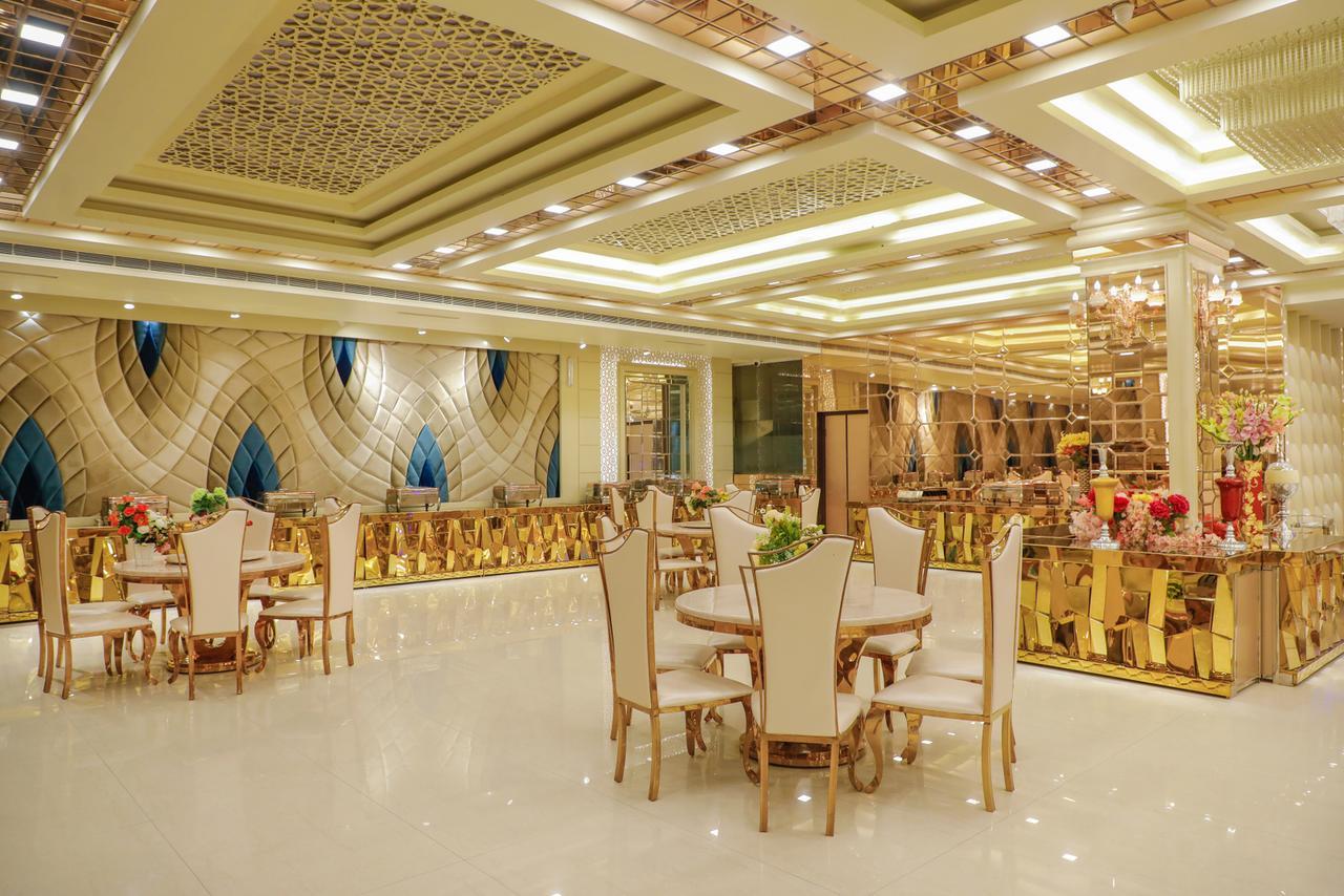 The Grand Parisian Hotel Delhi  Exterior foto